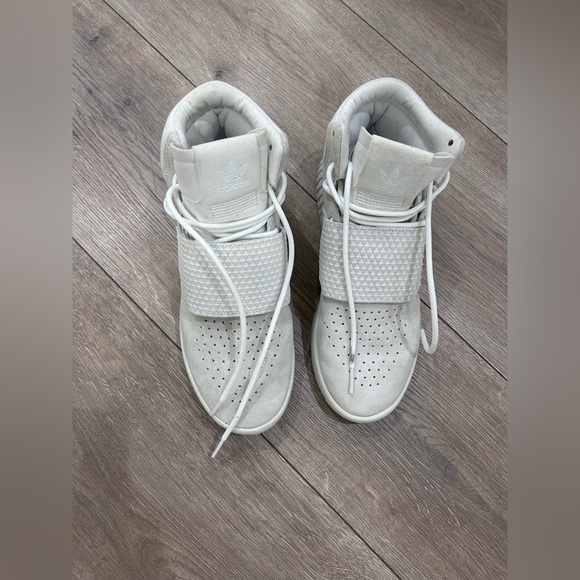 ADIDAS • White High Top Tubular Sneakers • 5.5 - Picture 2 of 8